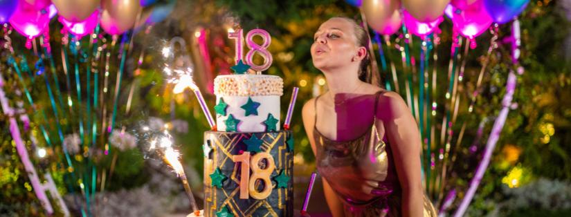 Organiser une soirée d'anniversaire surprise à votre jeune adulte !
