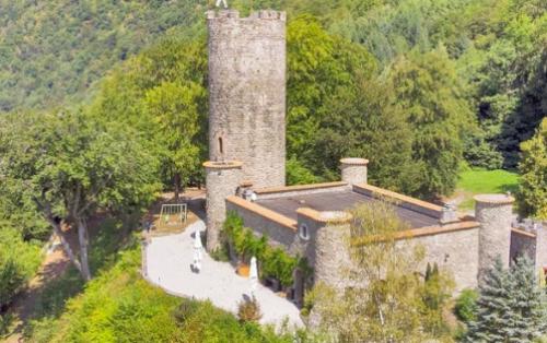 Le Château de Feissons : une immersion hors du temps pour des événements professionnels d’exception