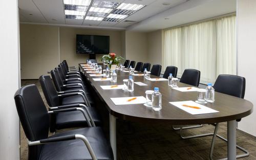 Nos meilleurs conseils pour aménager efficacement une salle de réunion 