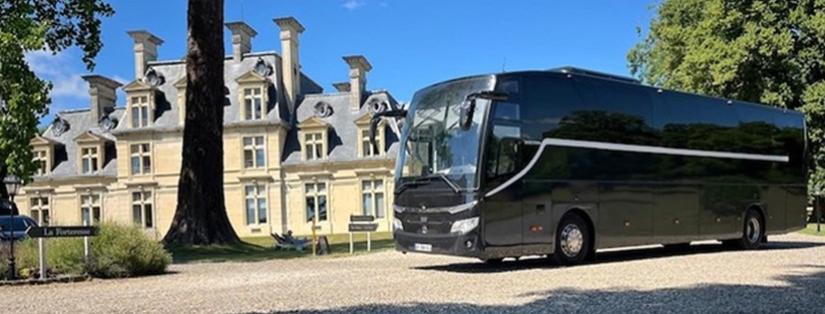 Lieux événementiels : pourquoi reprendre la main sur le transport par Myriam Laissy, fondatrice de Regency. 