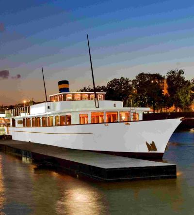 Paris Yacht Marina