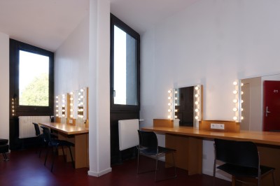 Maison des Arts et de la Culture - Loges (11 équipées)