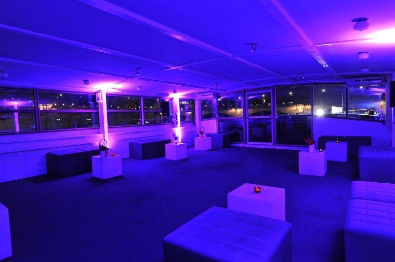Salon Des Vedettes - photo 5