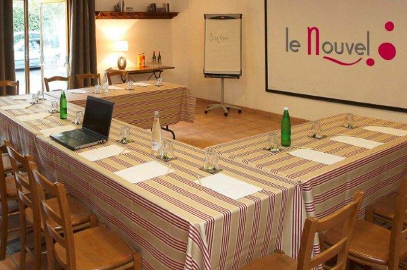Le Nouvel - photo 1