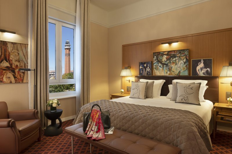 Hôtel Barrière Le Westminster - photo 1
