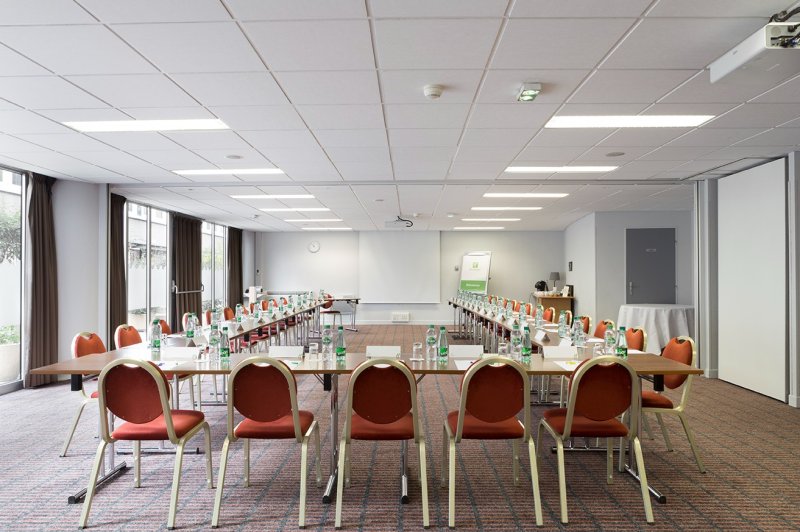 Holiday Inn Clermont Ferrand - photo 2