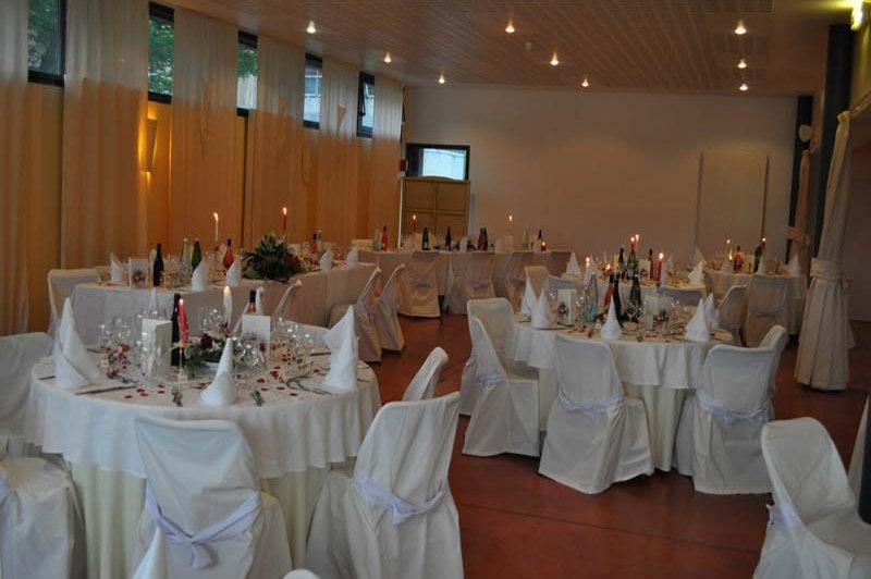 Hôtel Restaurant Castel Lubéron - photo 4