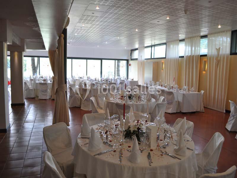 Hôtel Restaurant Castel Lubéron - galerie - photo 12