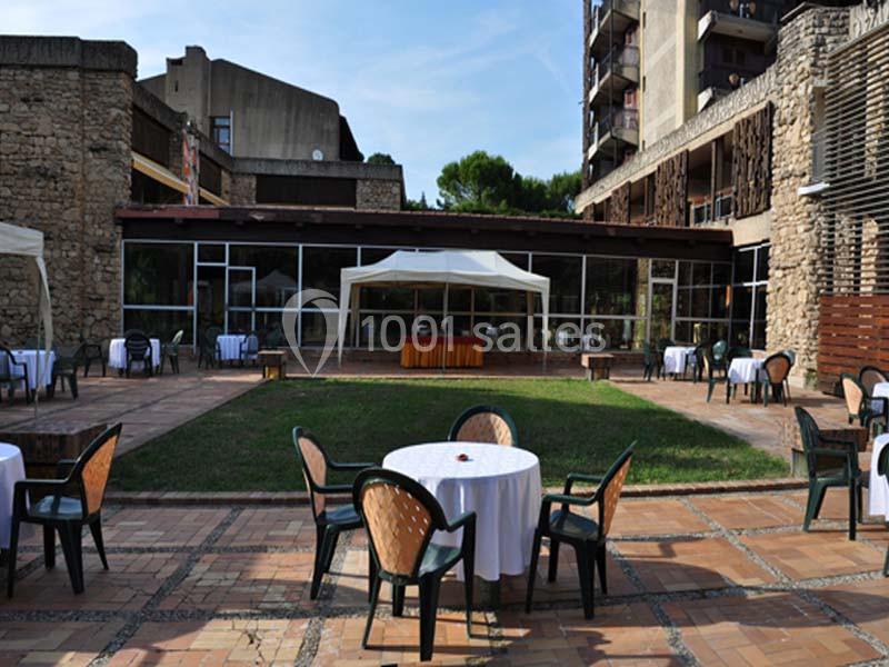 Hôtel Restaurant Castel Lubéron - galerie - photo 14