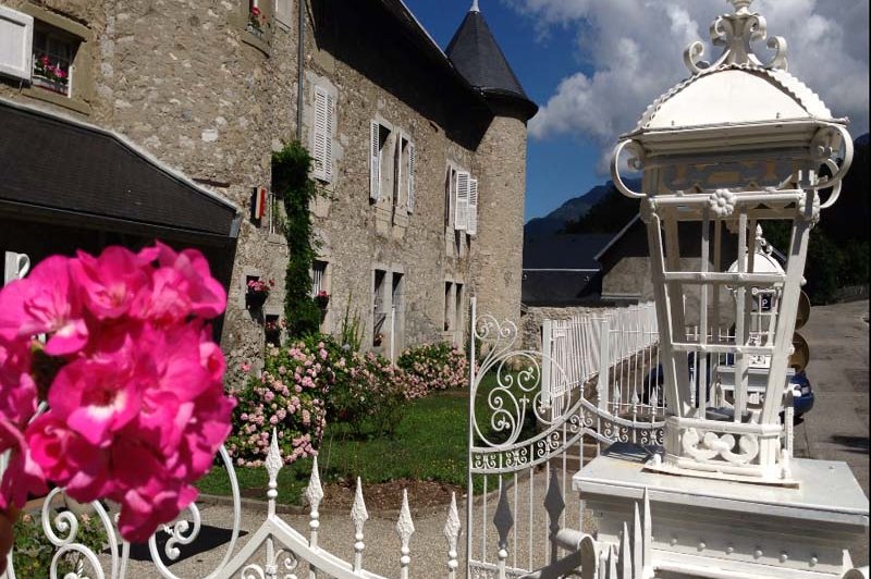 Château Des Comtes De Challes - photo 3