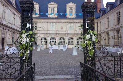 Château De Mesnières En Bray - photo 2