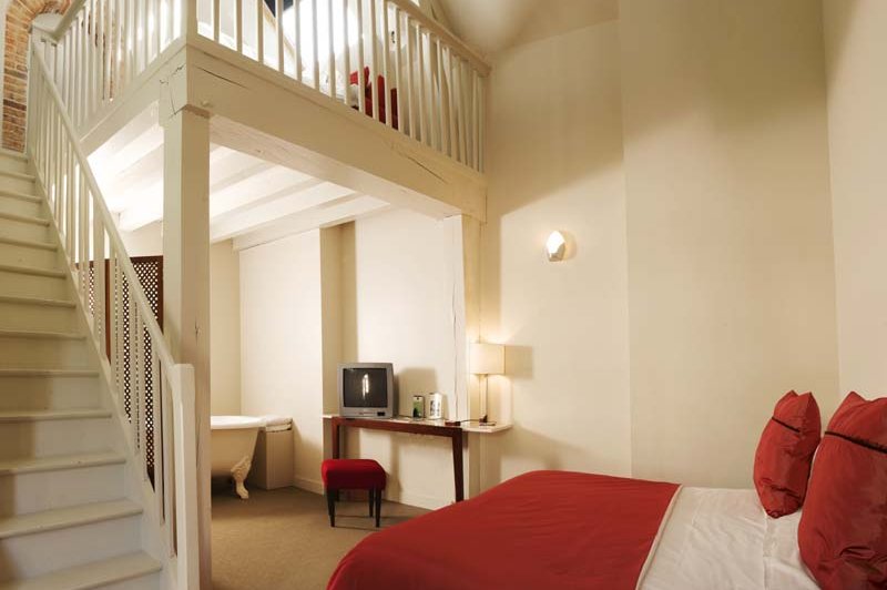 Best Western Premier Le Mans Country Club - photo 5