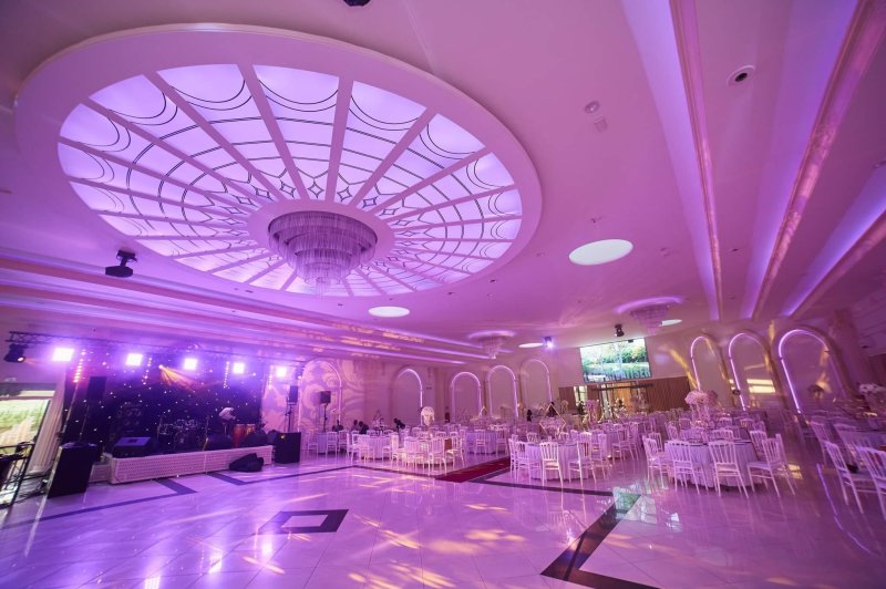 Palais 77