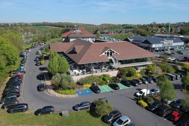 Hotel Charleroi Airport Van der Valk - photo 1