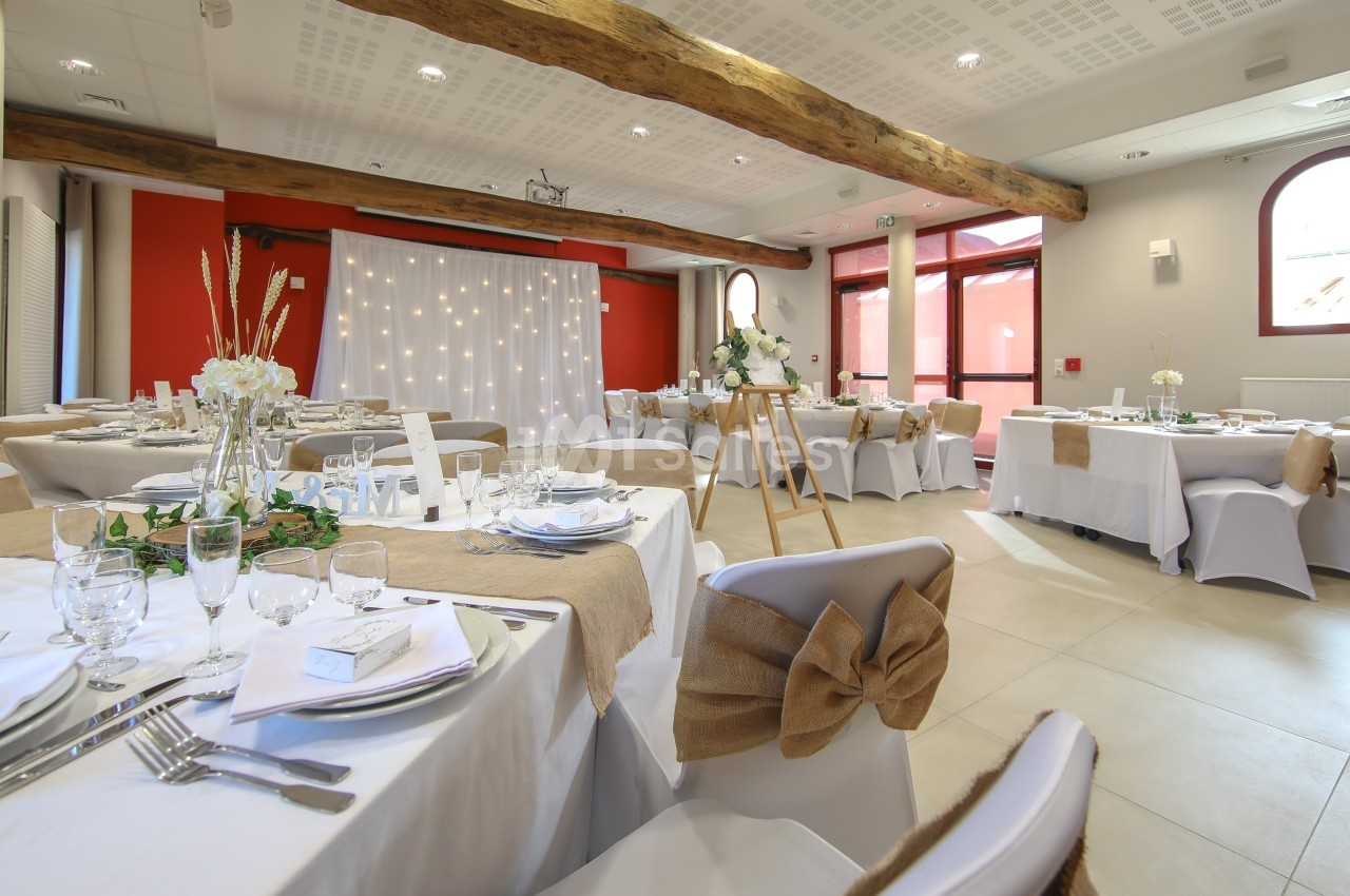 Mariage semi clé en main avec prestataires conseillés lieu installé La Croisée des Possibles