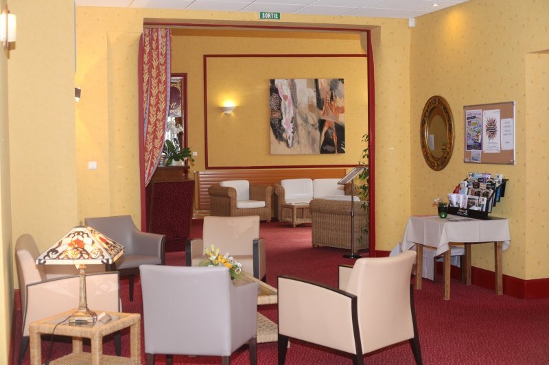 Evaux Grand Hôtel - photo 4