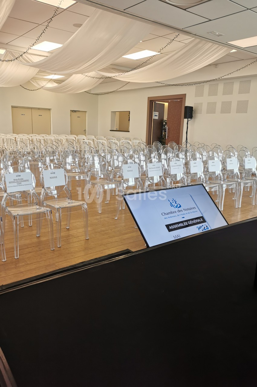 Salle - Réception assise