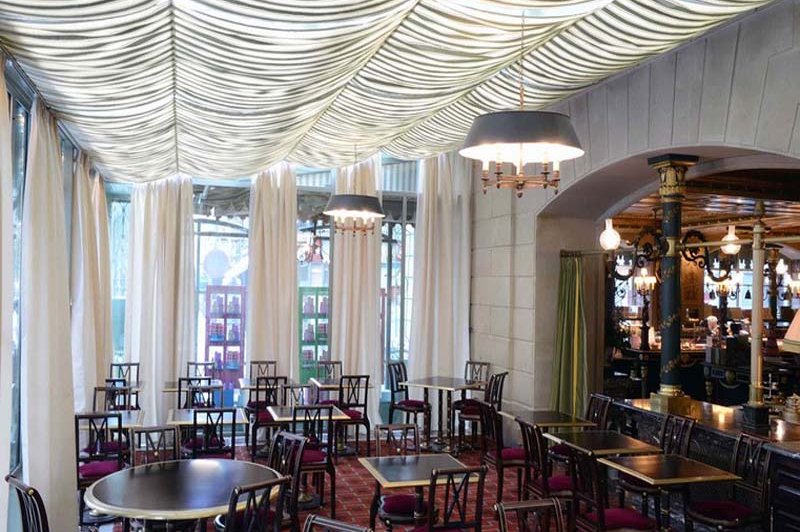 Maison Ladurée Champs-elysées - photo 3