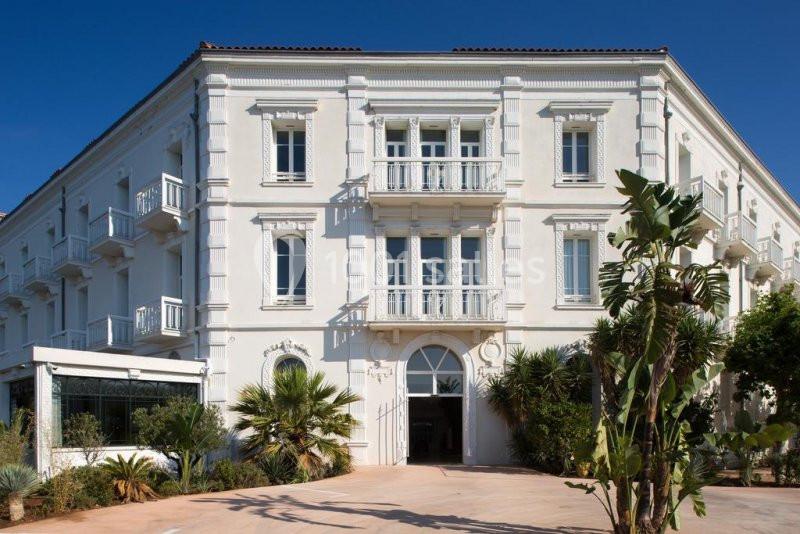 Le Grand Hôtel Des Sablettes Plage - galerie - photo 2
