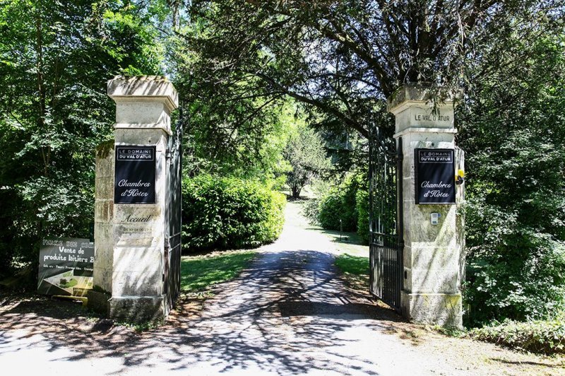 Domaine Du Val D'atur - photo 2