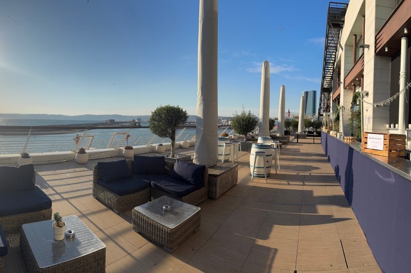 Reverso Rooftop des Terrasses - photo 1