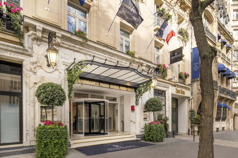 Hôtel Renaissance Paris Nobel Tour Eiffel - photo 2