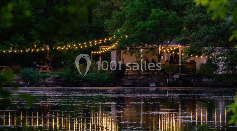La Rivière Au Bord De L'eau - galerie - photo 18