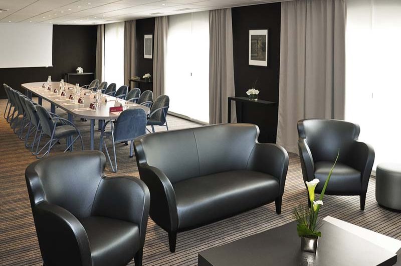 Mercure Troyes Centre Hôtel - photo 1