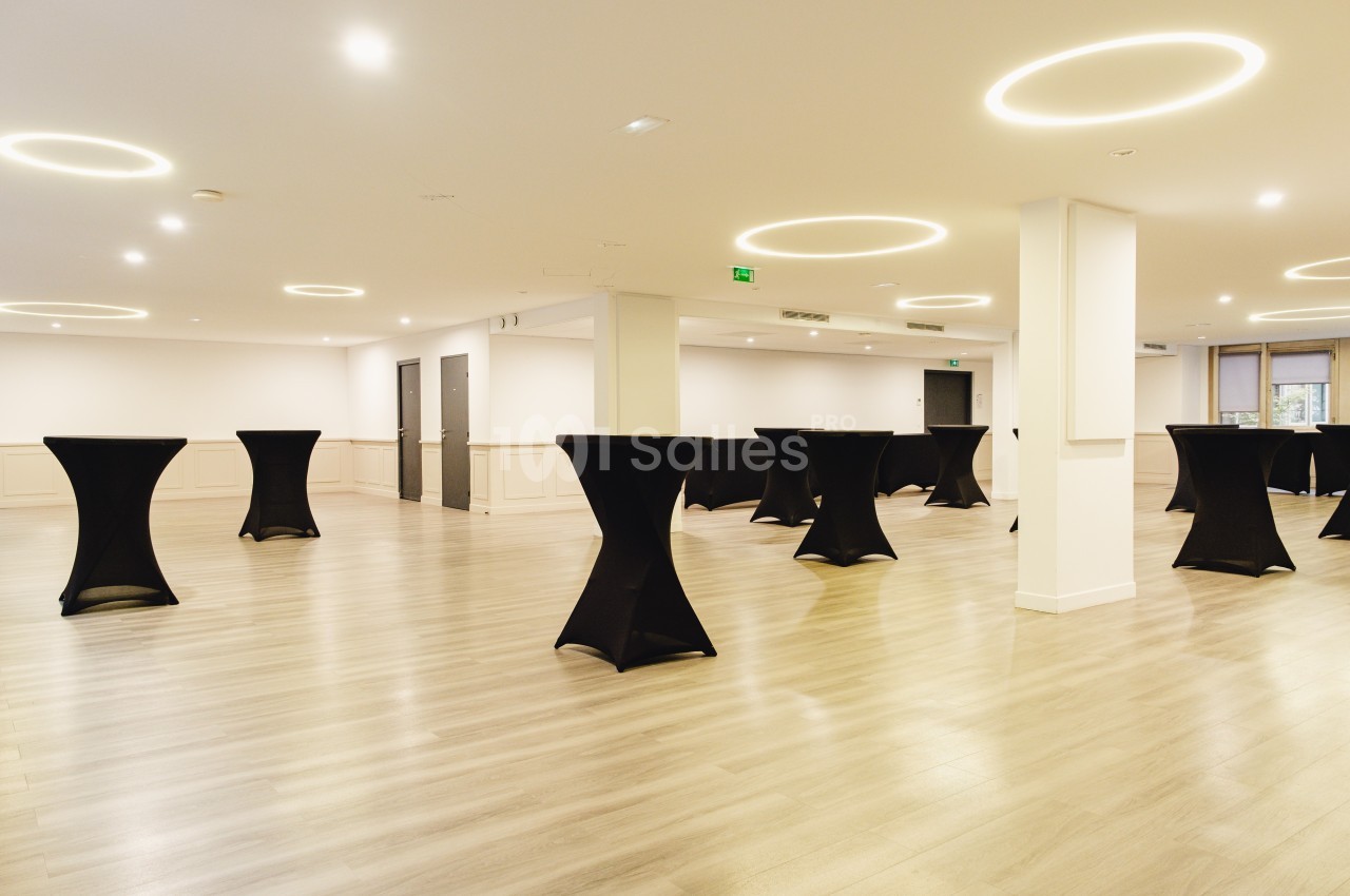 Salle cocktail & terrasse - Espace Chaptal - Easy Réunion
