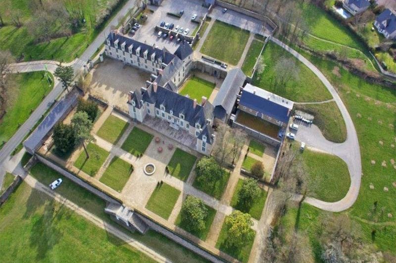 Château De La Perrière - photo 2