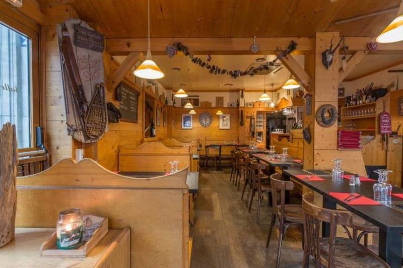 Les Fondus De La Raclette Montparnasse