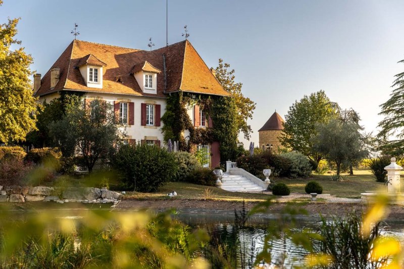 Château la Tilleraie - photo 1