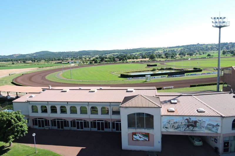 Hippodrome de Saint-Galmier-Saint-Etienne - photo 4