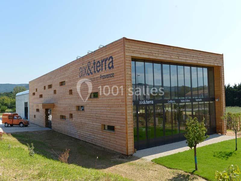 Aix & Terra