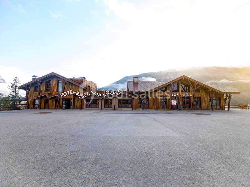 Hotel Base Camp Lodge - galerie - photo 1