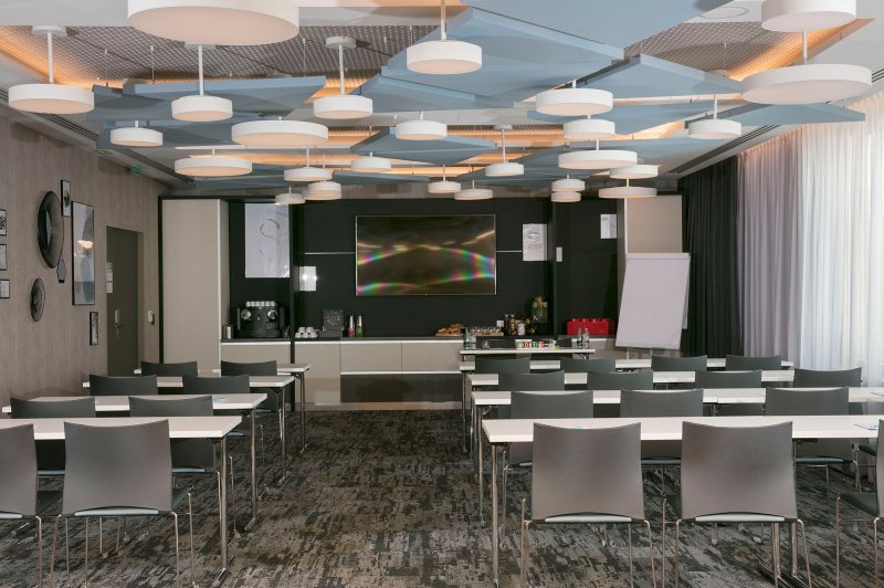 Hampton By Hilton Paris Clichy - photo 2