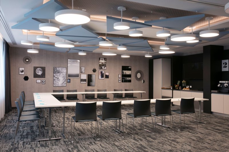 Hampton By Hilton Paris Clichy - photo 3