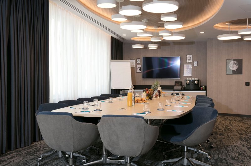 Hampton By Hilton Paris Clichy - photo 4