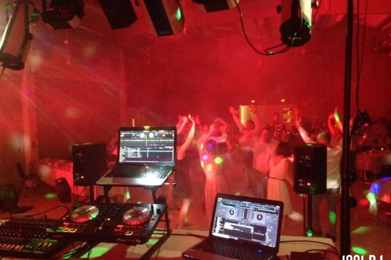 DJ Chris - photo 4