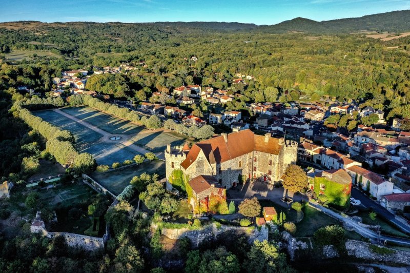 Château Royal de Saint-Saturnin - photo 3