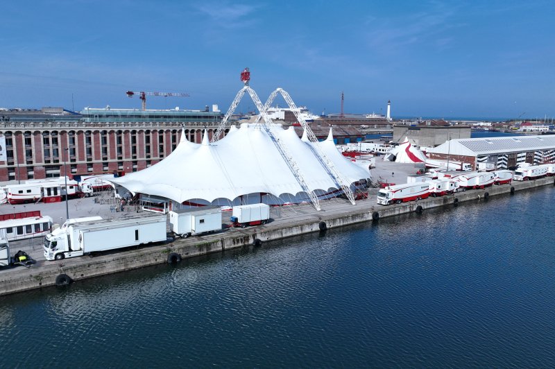 Chapiteaux Arlette Gruss - Dunkerque - photo 1