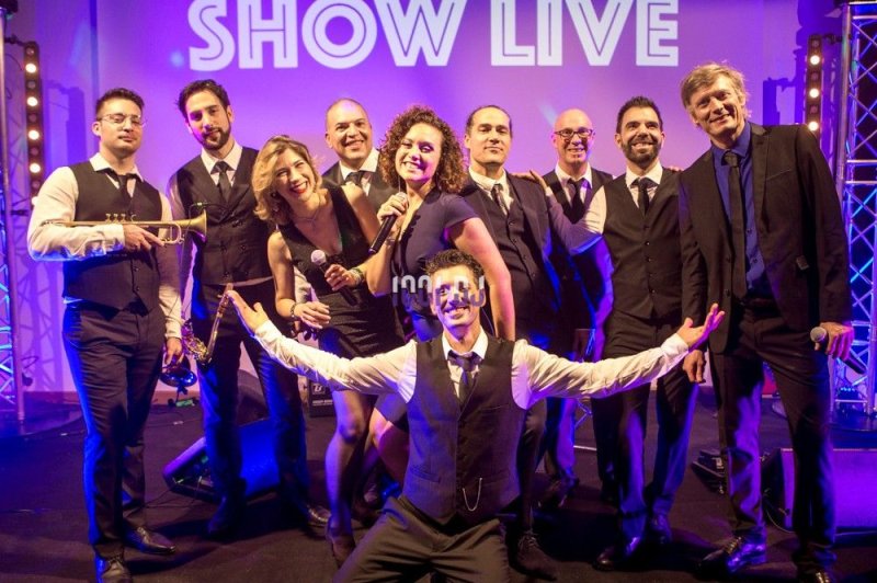 ShowLive - photo 1