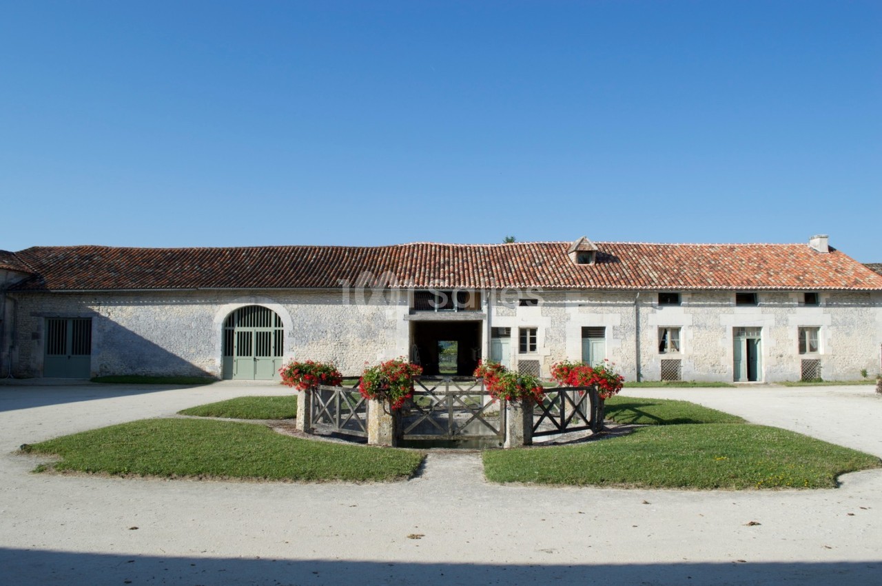 Les Grands Chais de la Meyfrenie - galerie - photo 2