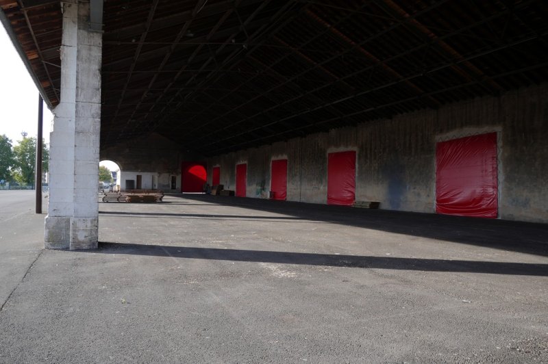 La Halle de Sancheville  - photo 4