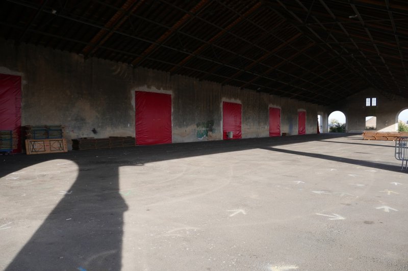 La Halle de Sancheville  - photo 3