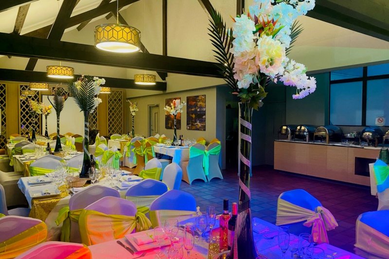 Hôtel Restaurant Kyriad Meaux - photo 1