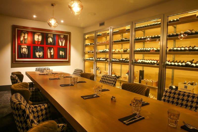 Tribeca Cosmopolitan Bistro - photo 3
