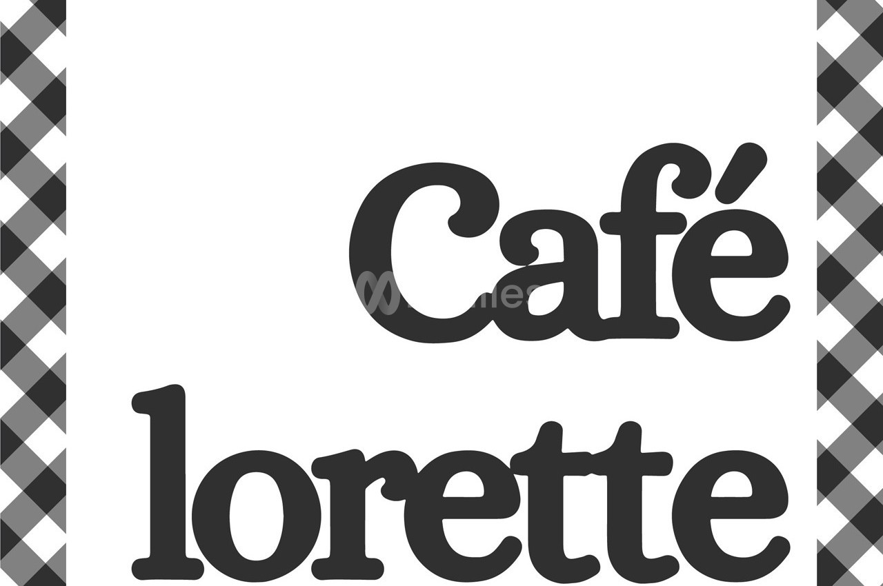 Texte ’Café Lorette’ en noir sur fond blanc, encadré par un motif à carreaux noirs et blancs sur les côtés.
