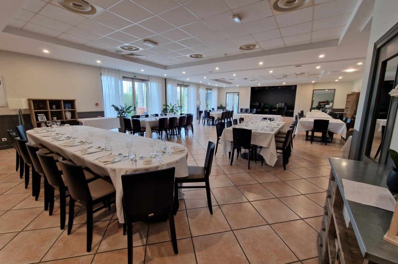 Hôtel Restaurant le Quai Fleuri