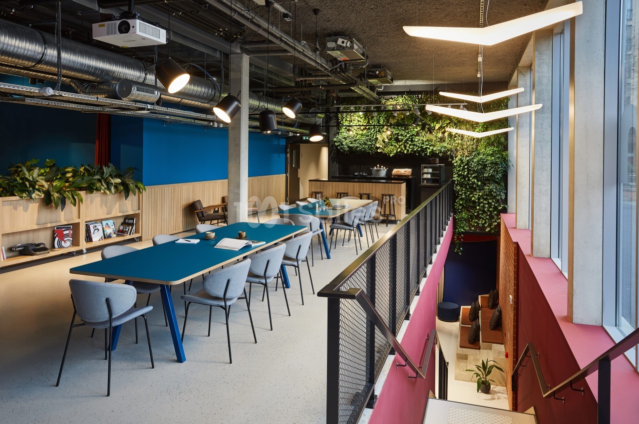 Flex meeting room